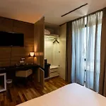 Divina Luxury Hotel